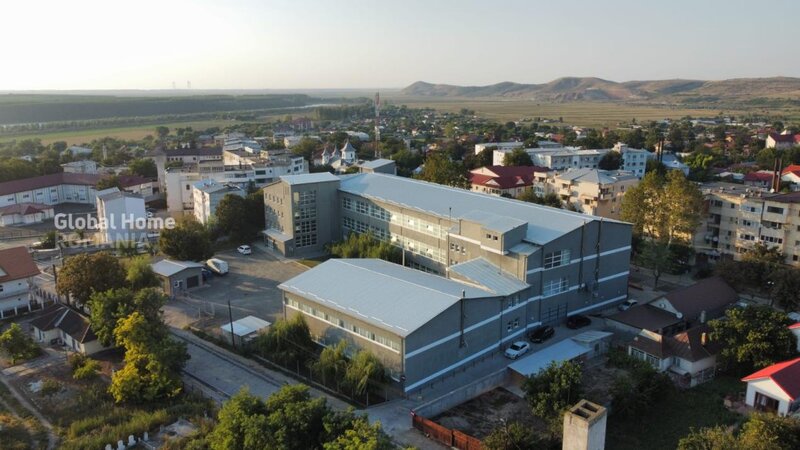 Macin, Tulcea, platforma comercial–industriala cu venit activ.